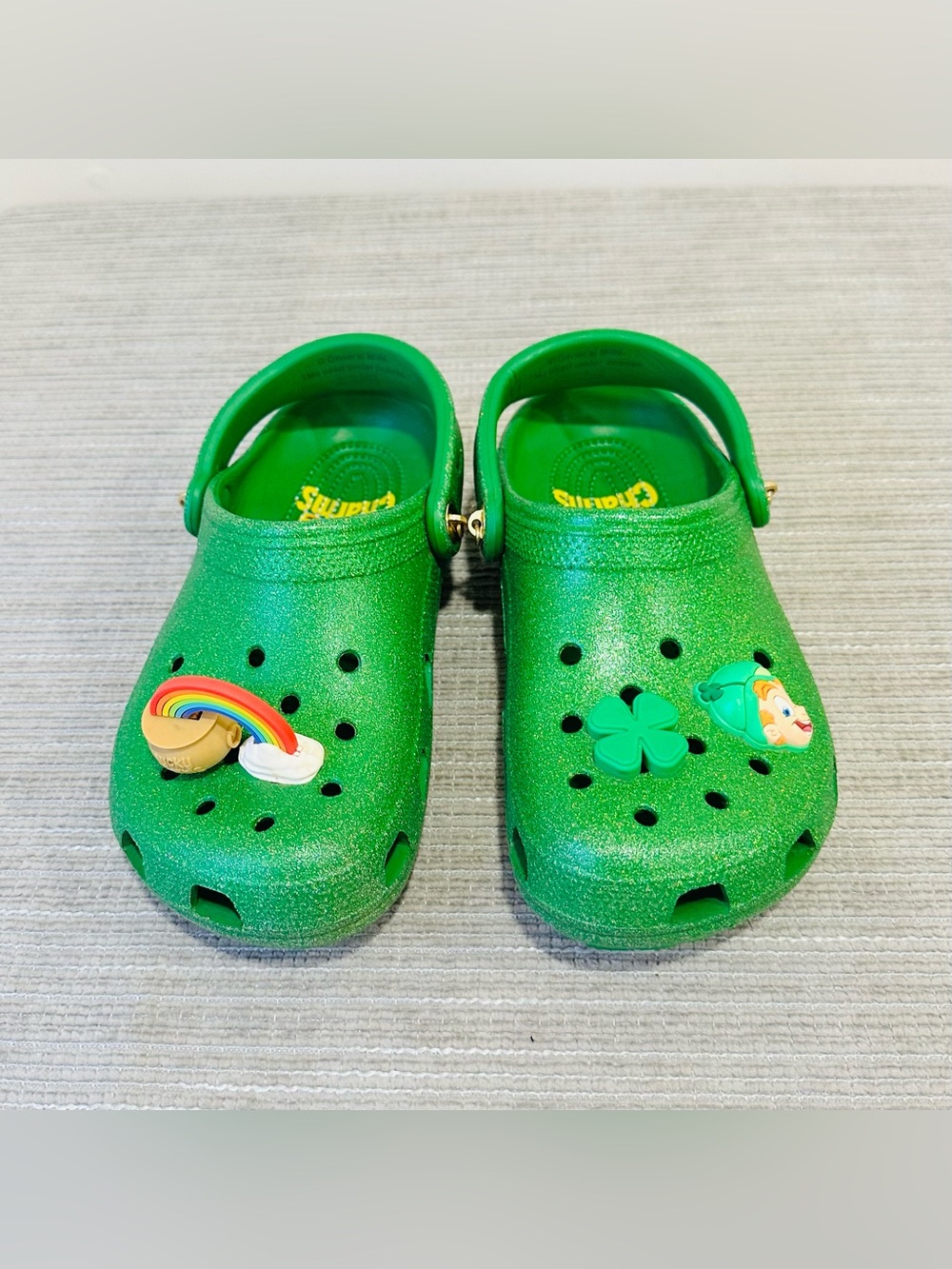 Crocs Classic Clog Lucky Charms Magically Delicious Green‎ Glitter Kids Size J4